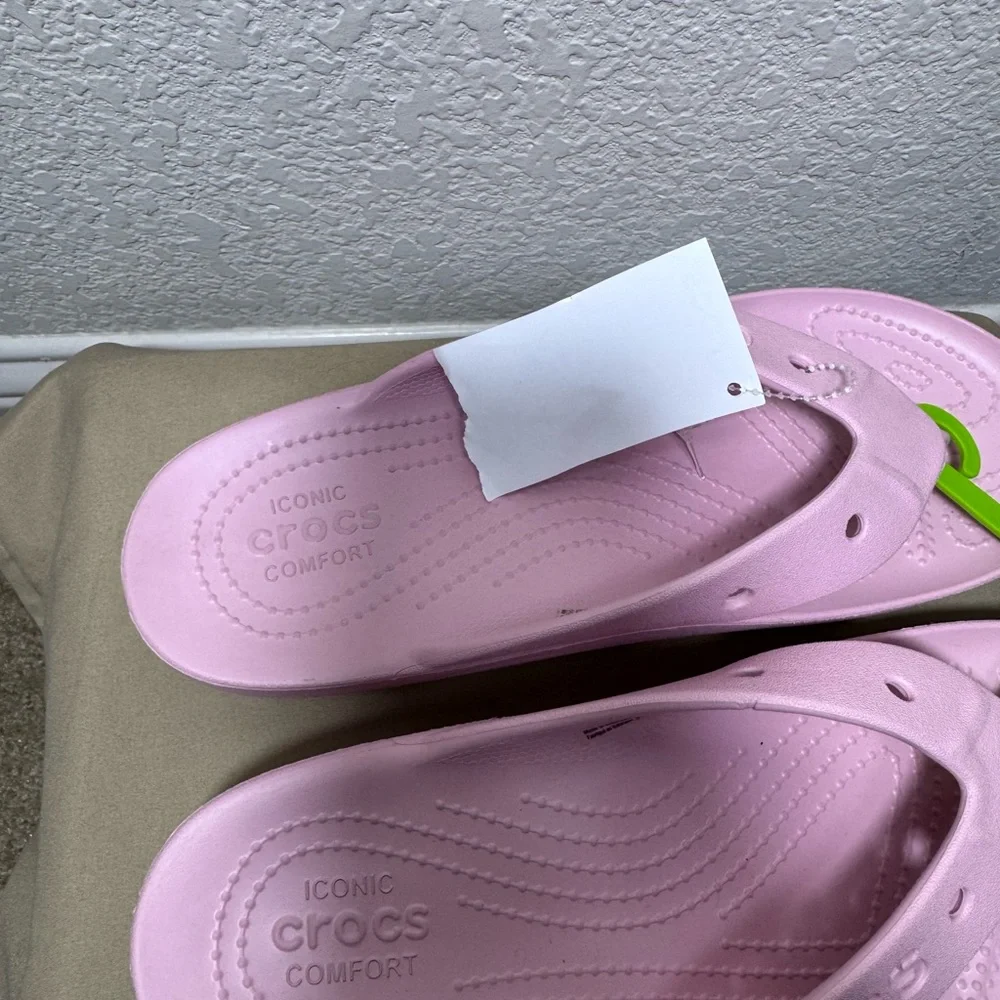 CROCS Women’s Baya Platform Ionic Comfort Flip Flops Size 9 Pink NWT - Picture 5 of 7